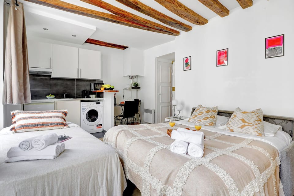 Linens and towels are provided for guests