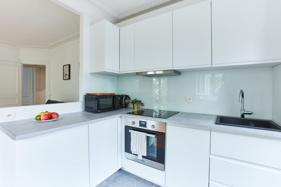 The kitchen is fully equipped to prepare a simple meal