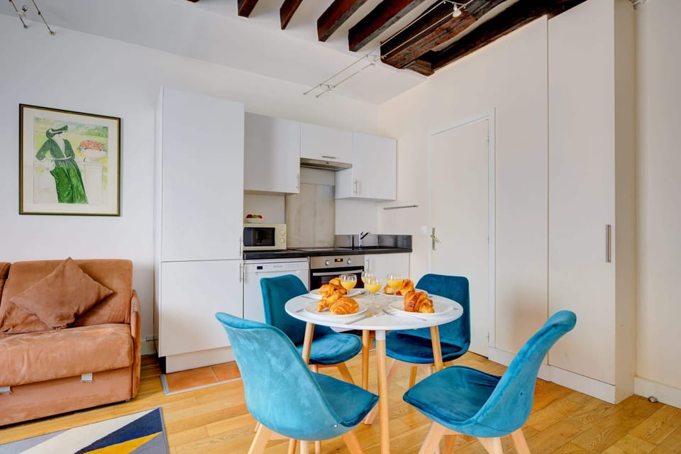 The open-plan living, kitchen and dining area