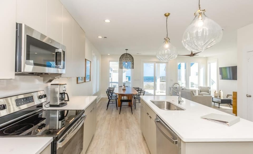 Kitchen II