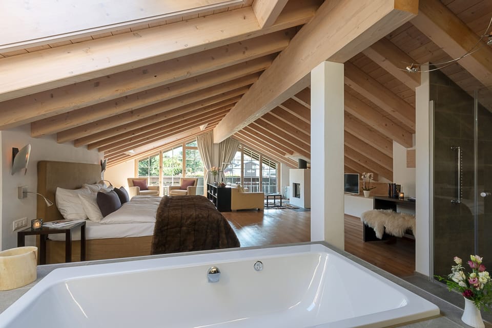 Alpine Loft Suite Matterhorn | Hypo-allergenic bedding, down comforters, minibar, in-room safe