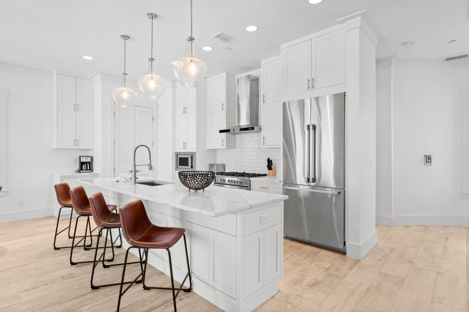 House, 5 Bedrooms, Private Pool, Ocean View | Private kitchen | Full-size fridge, microwave, oven, stovetop