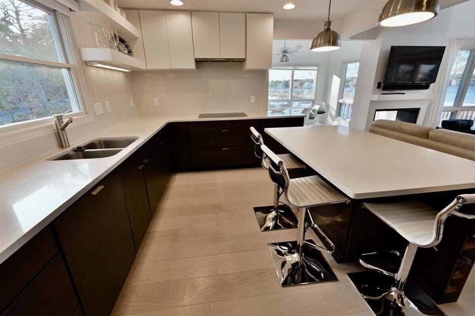 Gourmet Kitchen