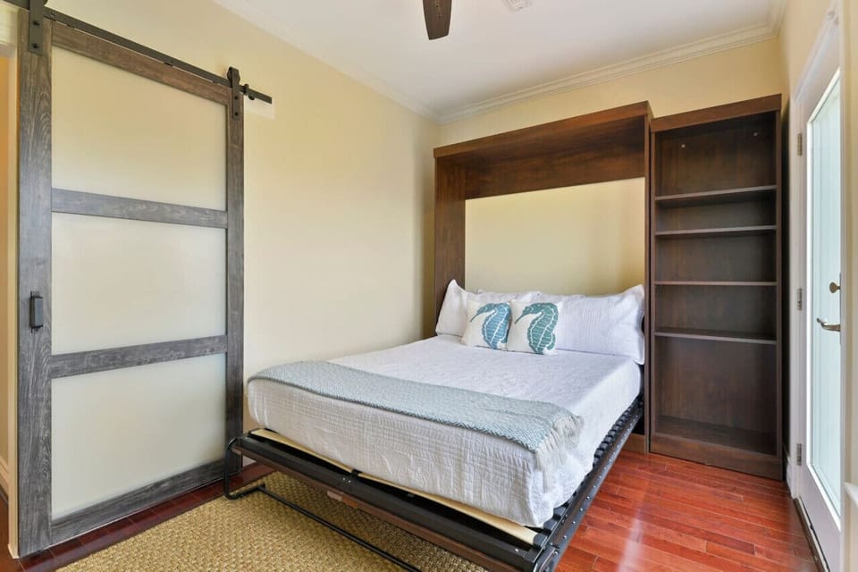 Cozy Bedroom | Queen Size Murphy Bed