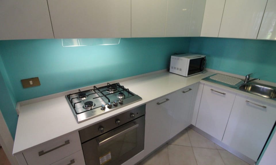 Villa, 2 Bedrooms, Balcony, Garden View | Interior