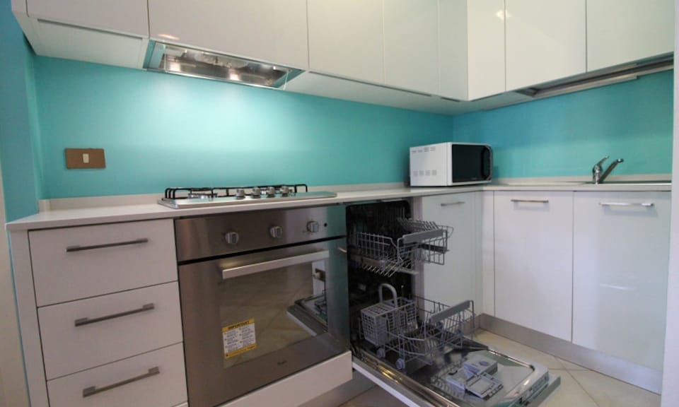 Villa, 2 Bedrooms, Balcony, Garden View | Interior