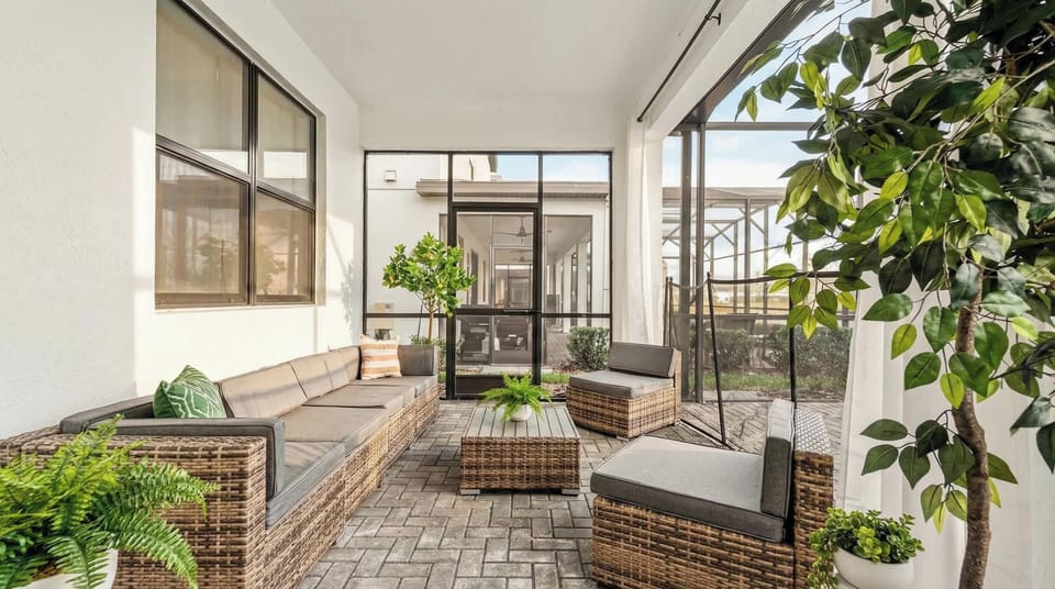 House, Multiple Beds, Pool Access, Pool View (2903FS SL) | Terrace/patio
