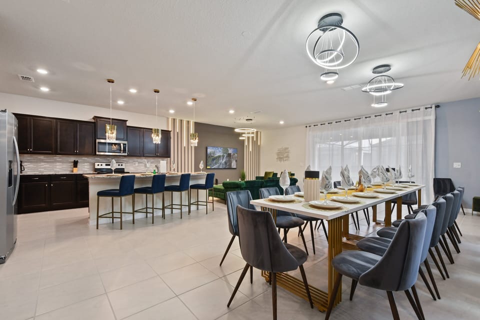 House, Multiple Beds, Pool Access, Pool View (4229LA WIR) | Dining