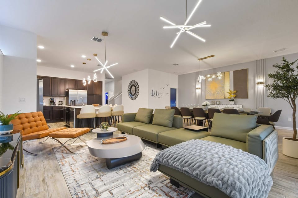 House, Multiple Beds, Pool Access, Pool View (2528SD_M VP) | Living area
