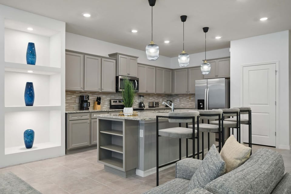 House, Multiple Beds, Pool Access, Pool View (4173LA WIR) | Interior