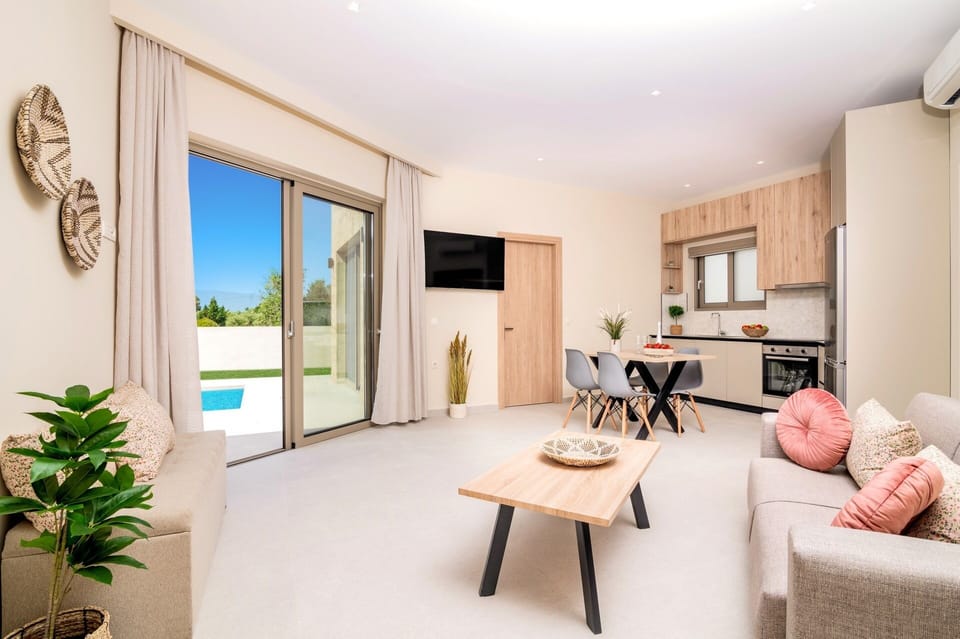 Villa Acro image