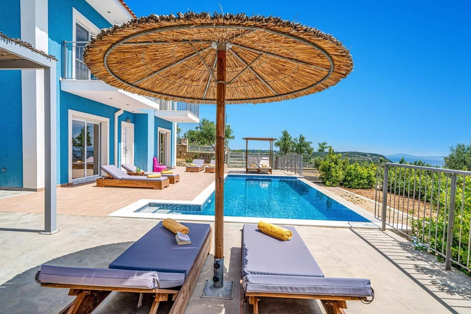 Villa Ble image