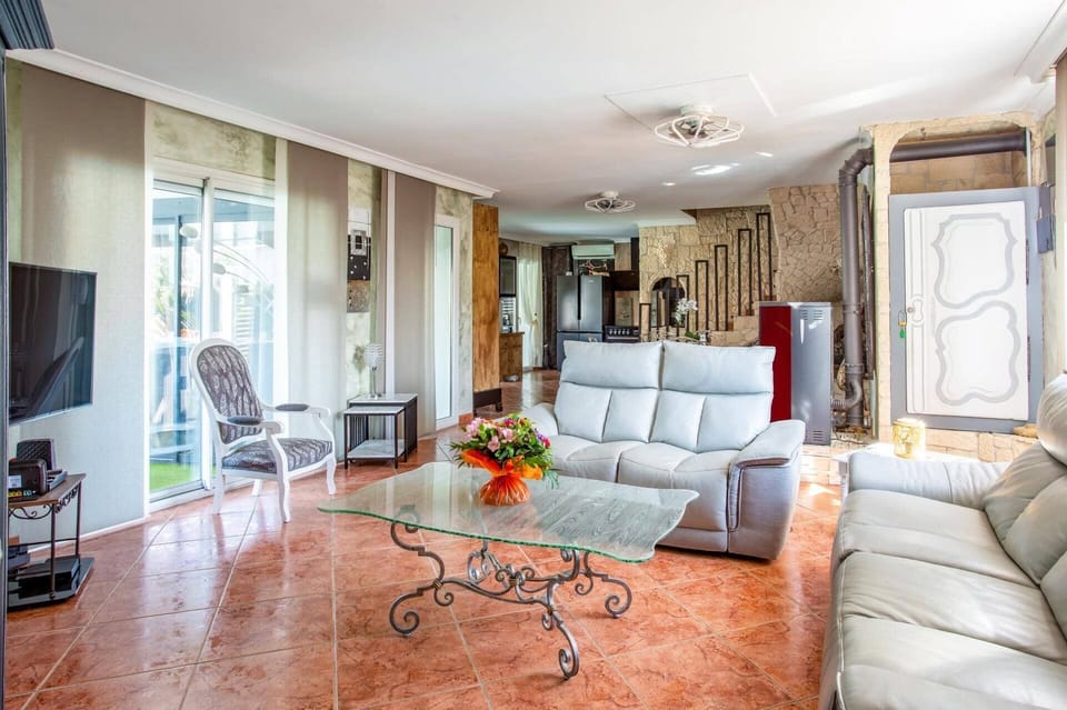 Villa Bohemienne image
