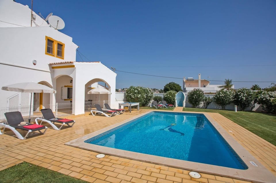Villa Carlos image