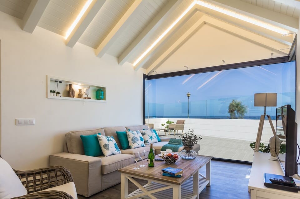 Villa Del Mar image