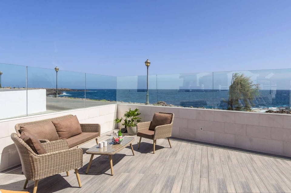 Villa Del Mar image