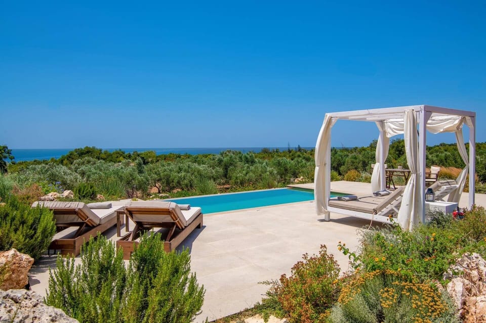 Villa Idalia Retreat image