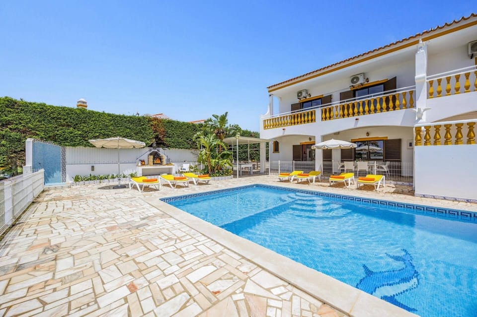 Villa Luis Gale image