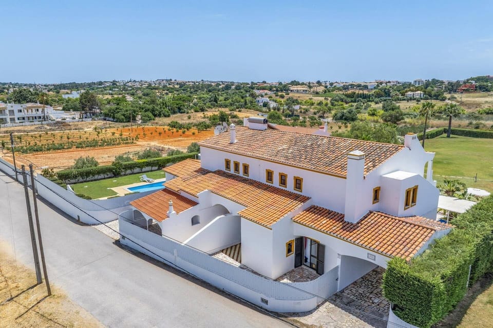 Villa Luis Gale image