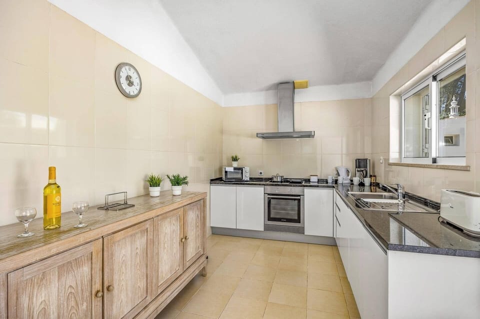 Villa Pinehill image