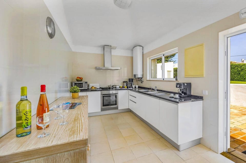 Villa Pinehill image