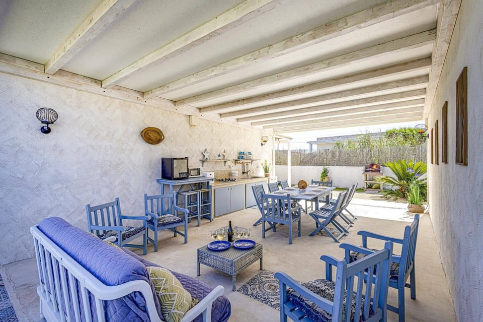 Villa Rosso Blu image