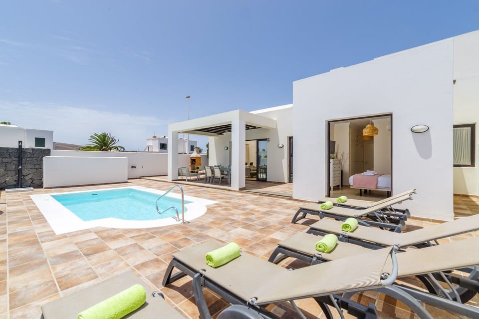 Villa Almudena image