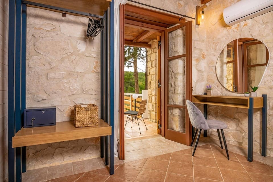 Villa Luciana image