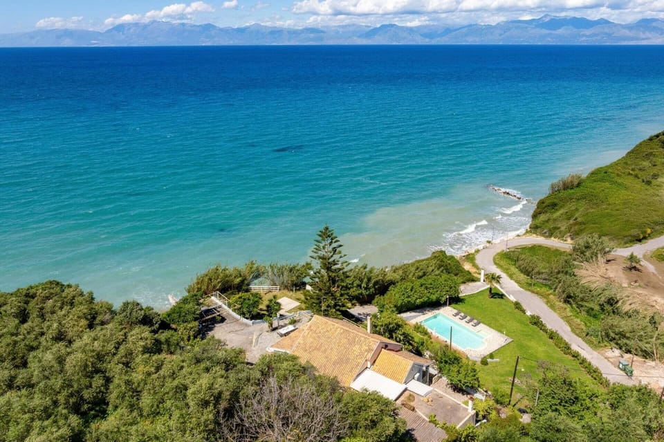 Villa Yialos image