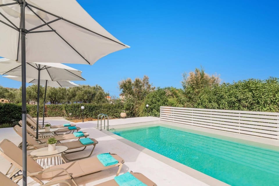 Villa Meredith image