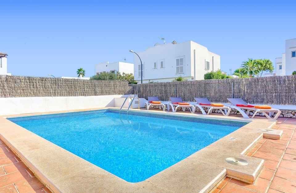 Villa Angel Luis image