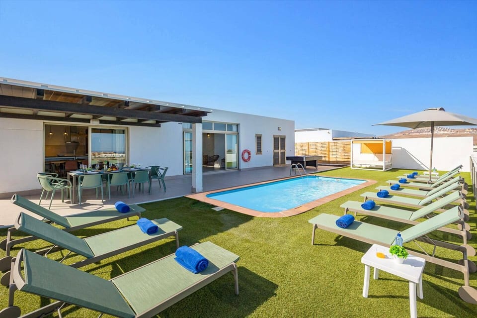 Villa Opal image