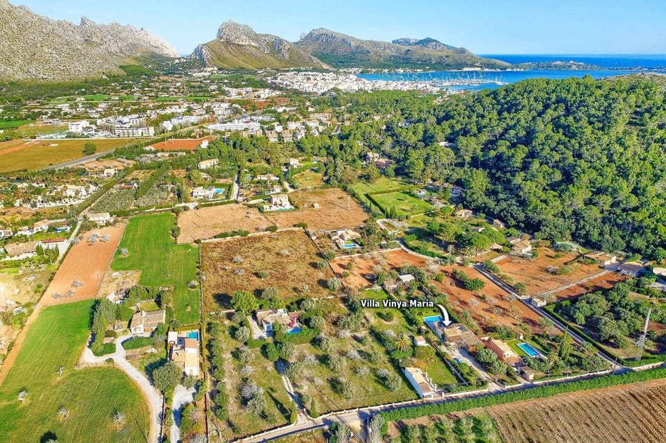 Villa Vinya Maria image