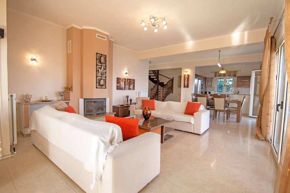 Villa Kouloura Harbour View image