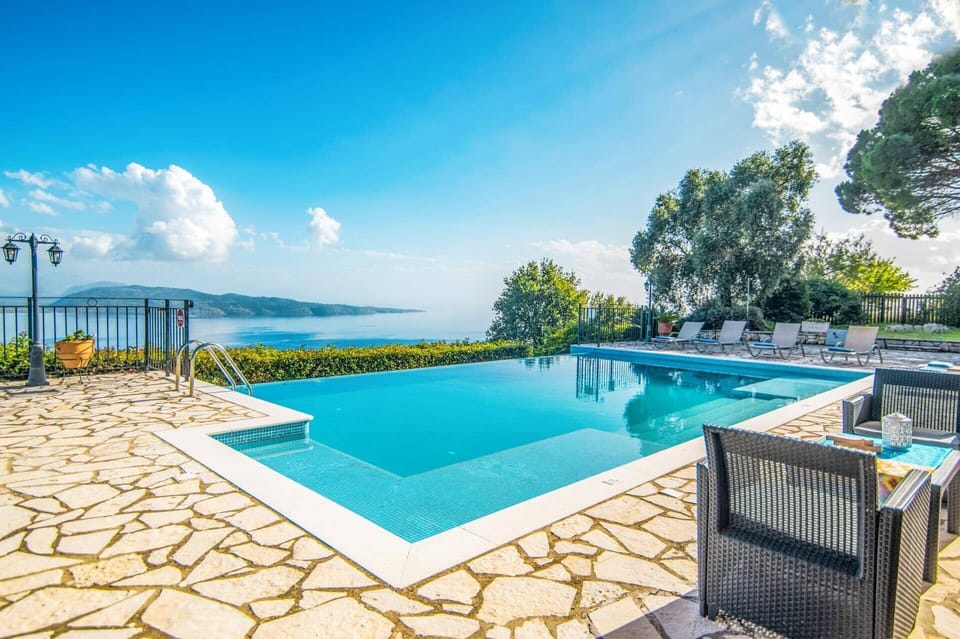 Villa Kouloura Harbour View image