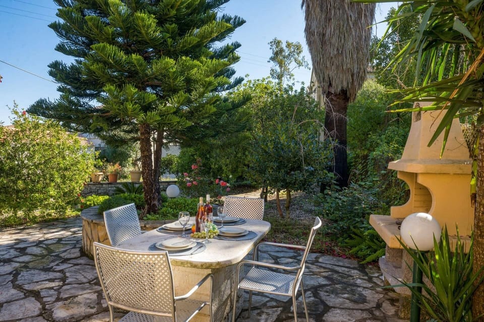 Villa Maria's Beach House image