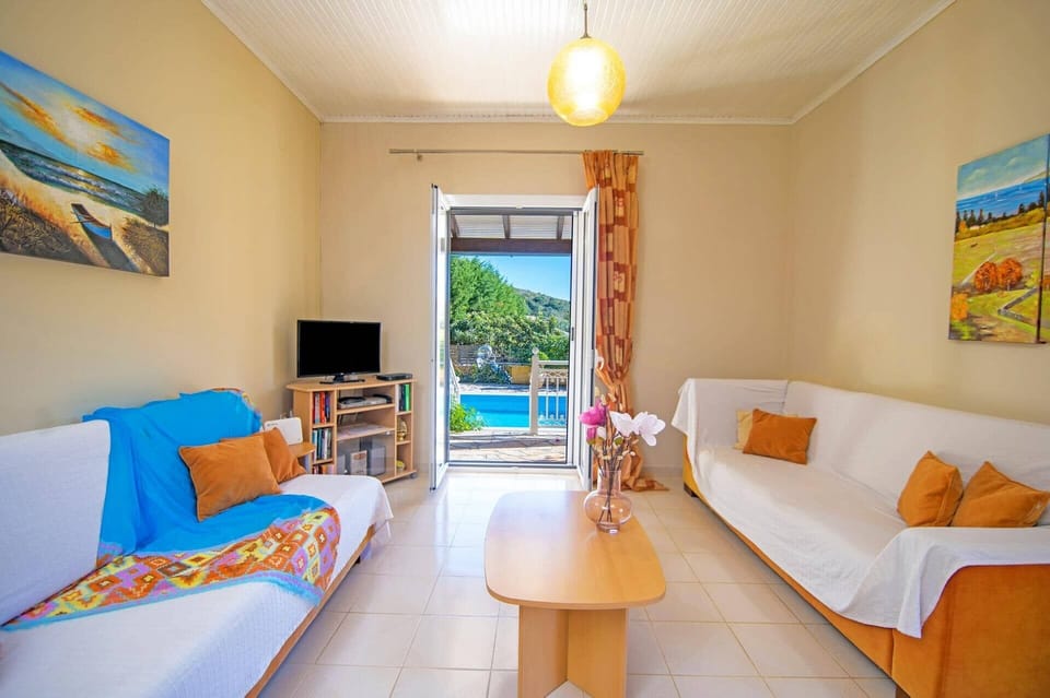 Villa Maria's Beach House image