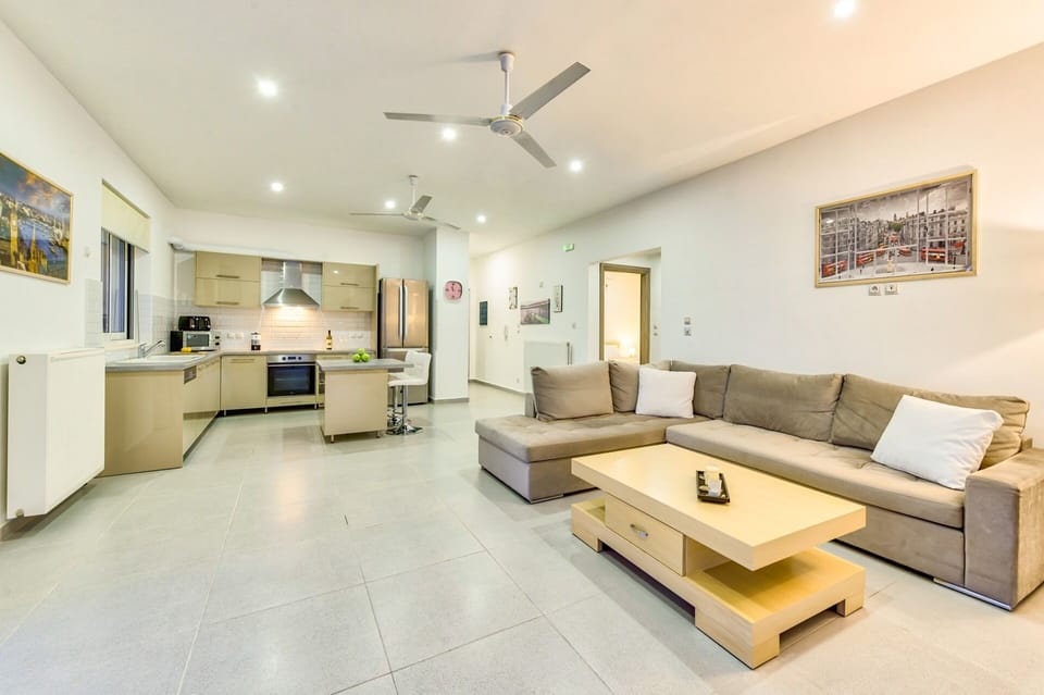 Villa Zante Ruby image