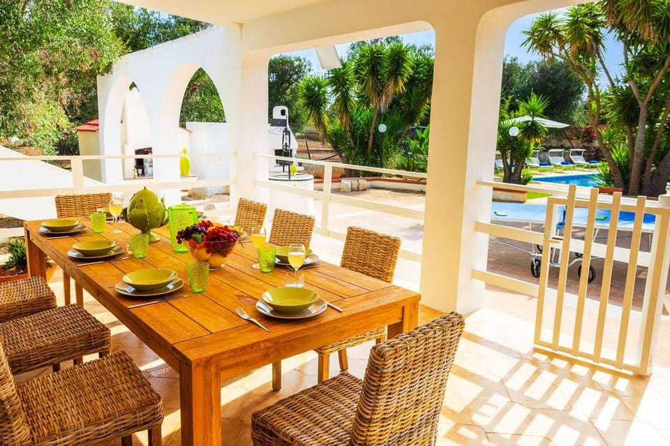 Villa Olivier image