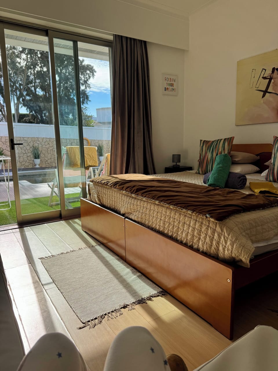 Design Room | Premium bedding, minibar, desk, blackout drapes