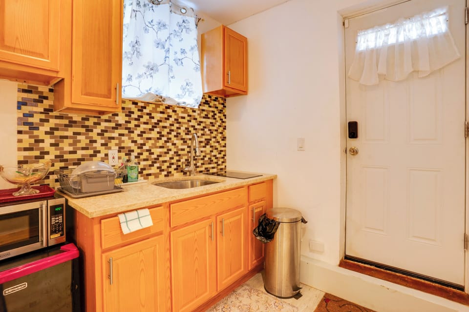 Kitchenette