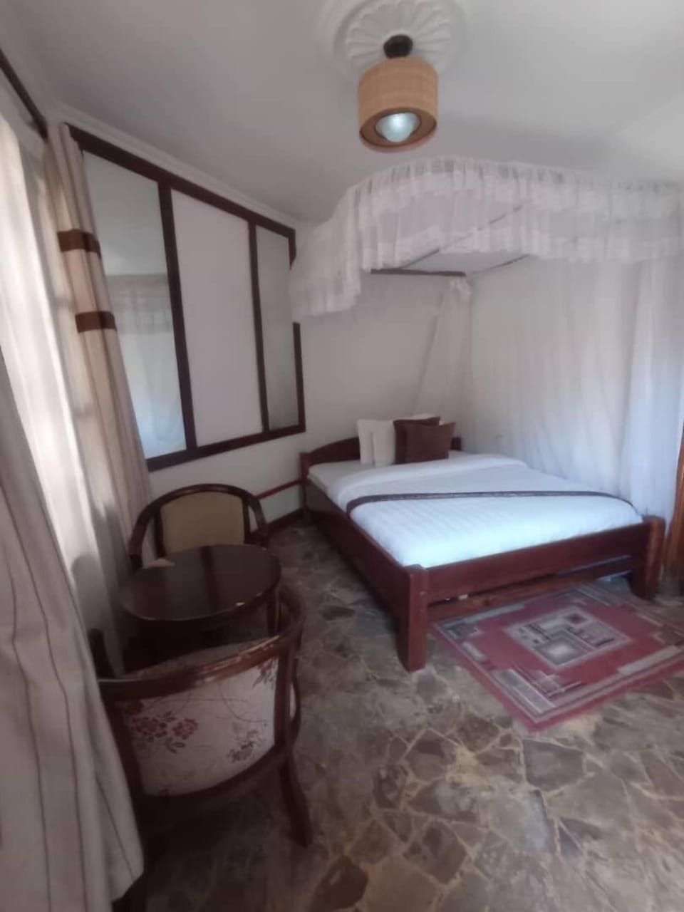 Comfort Double Room | Desk, soundproofing, free WiFi