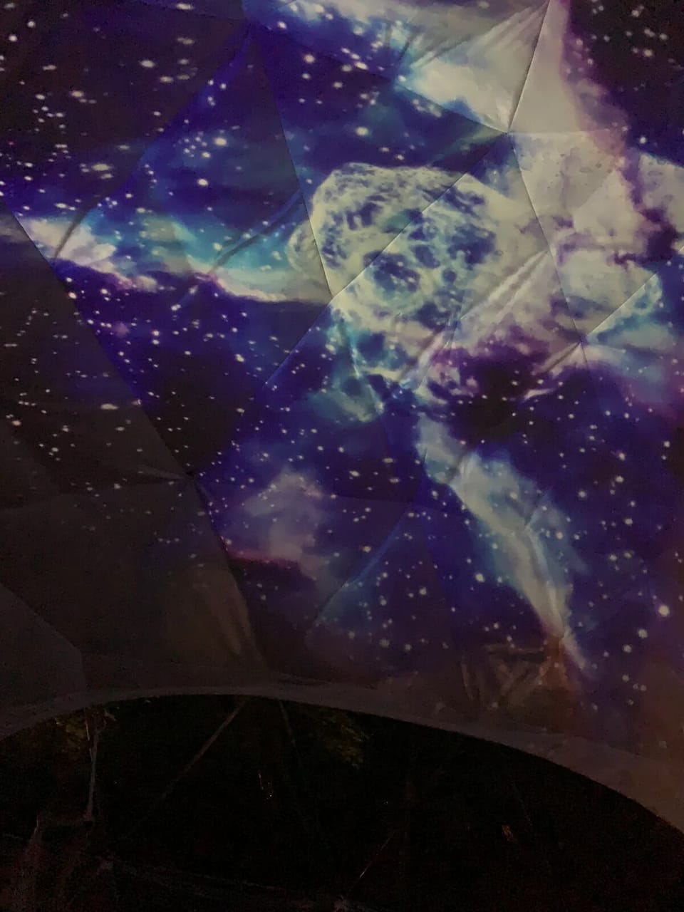Watch the galaxies with the star projector!
