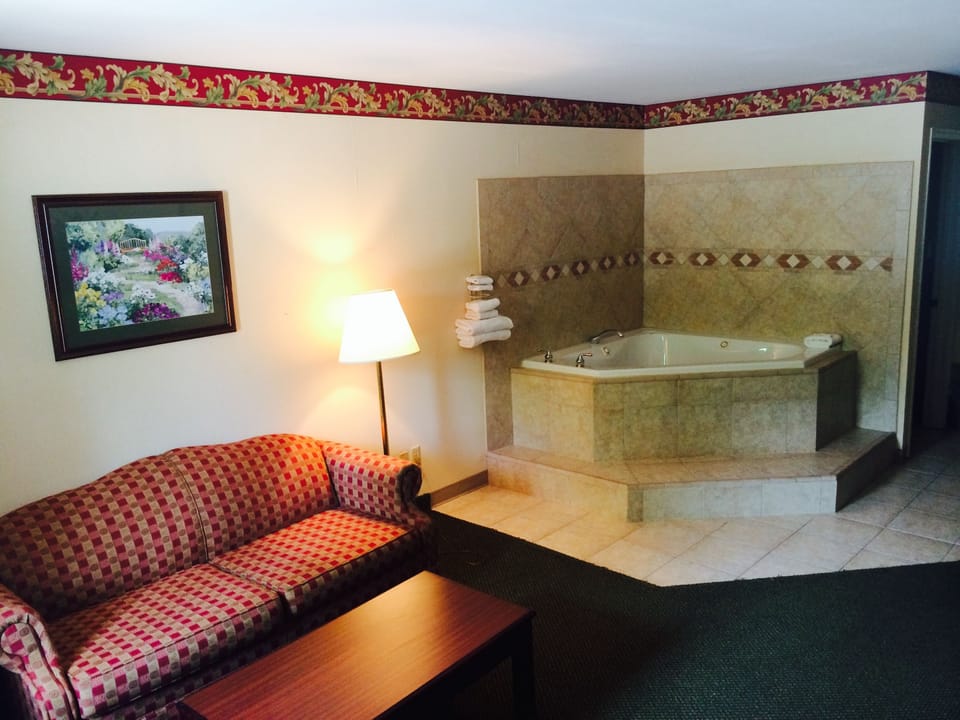 Desk, soundproofing, iron/ironing board, rollaway beds