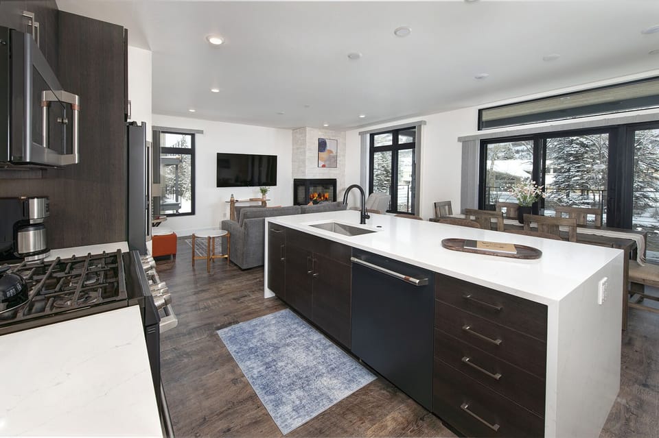 Full kitchen with GE Cafe appliances.