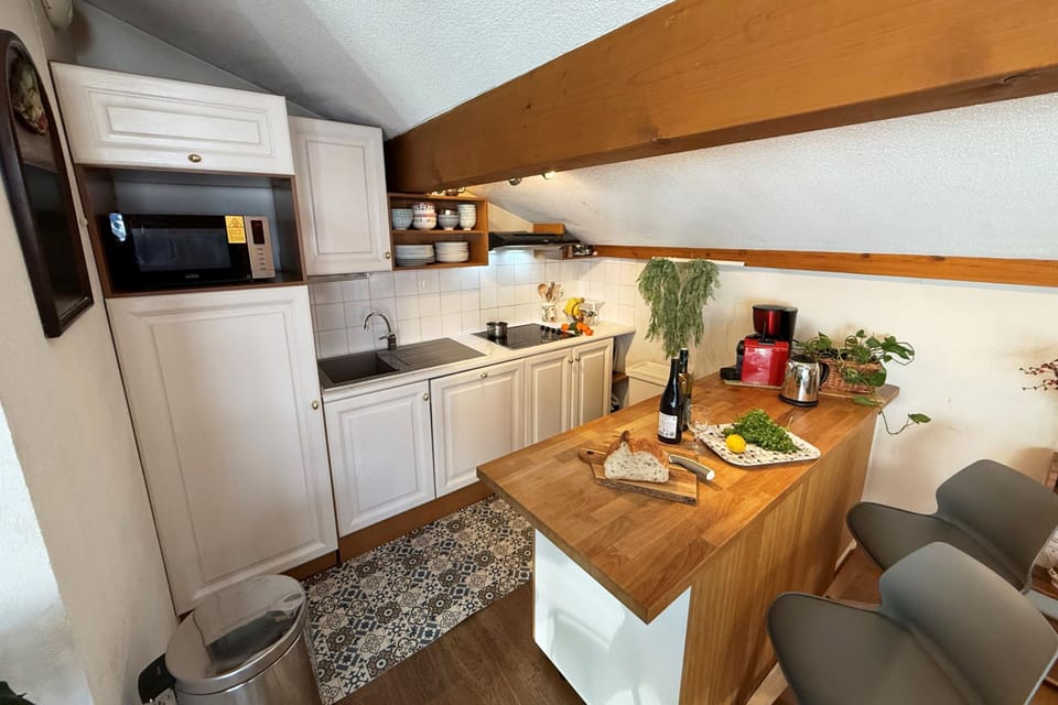 Kitchen and dining area