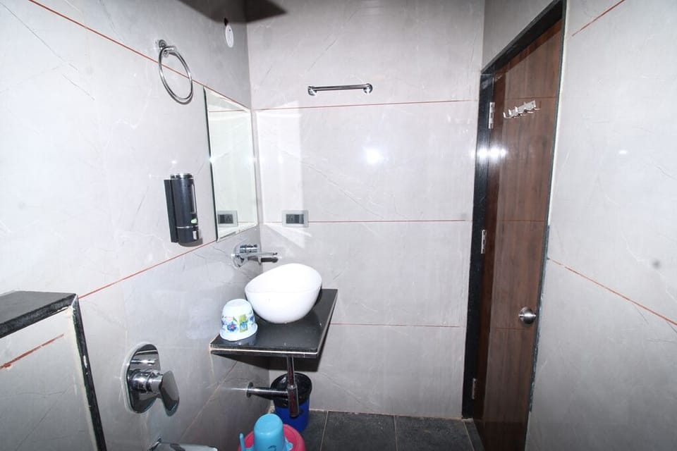 Standard Room | 1 bedroom, WiFi (free)