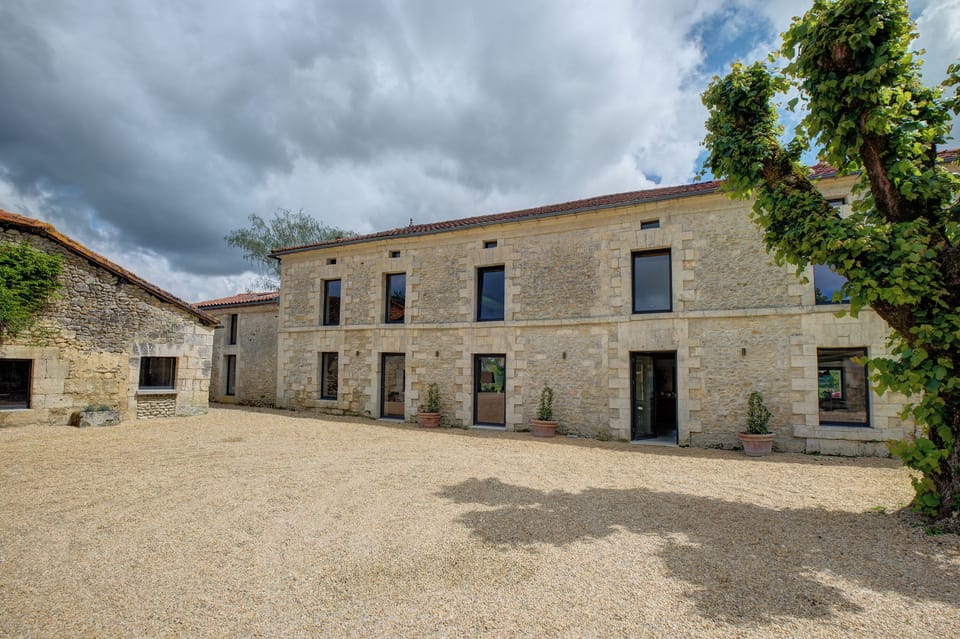 Courtyard Parking