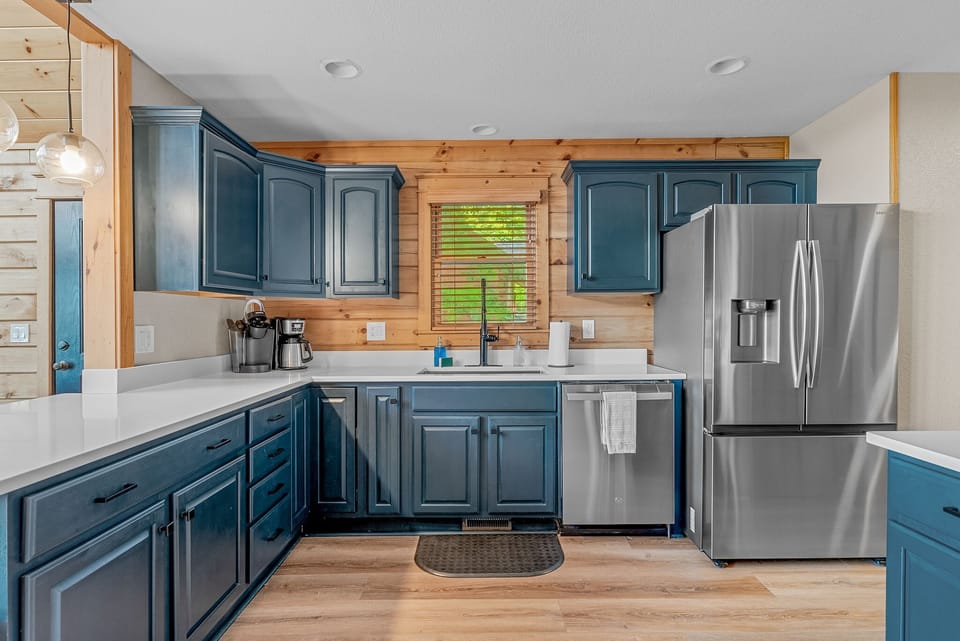 Fully Stocked Kitchen