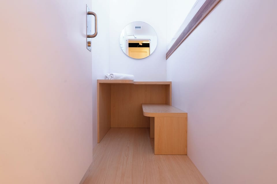 Sky Double | Soundproofing, free WiFi, bed sheets